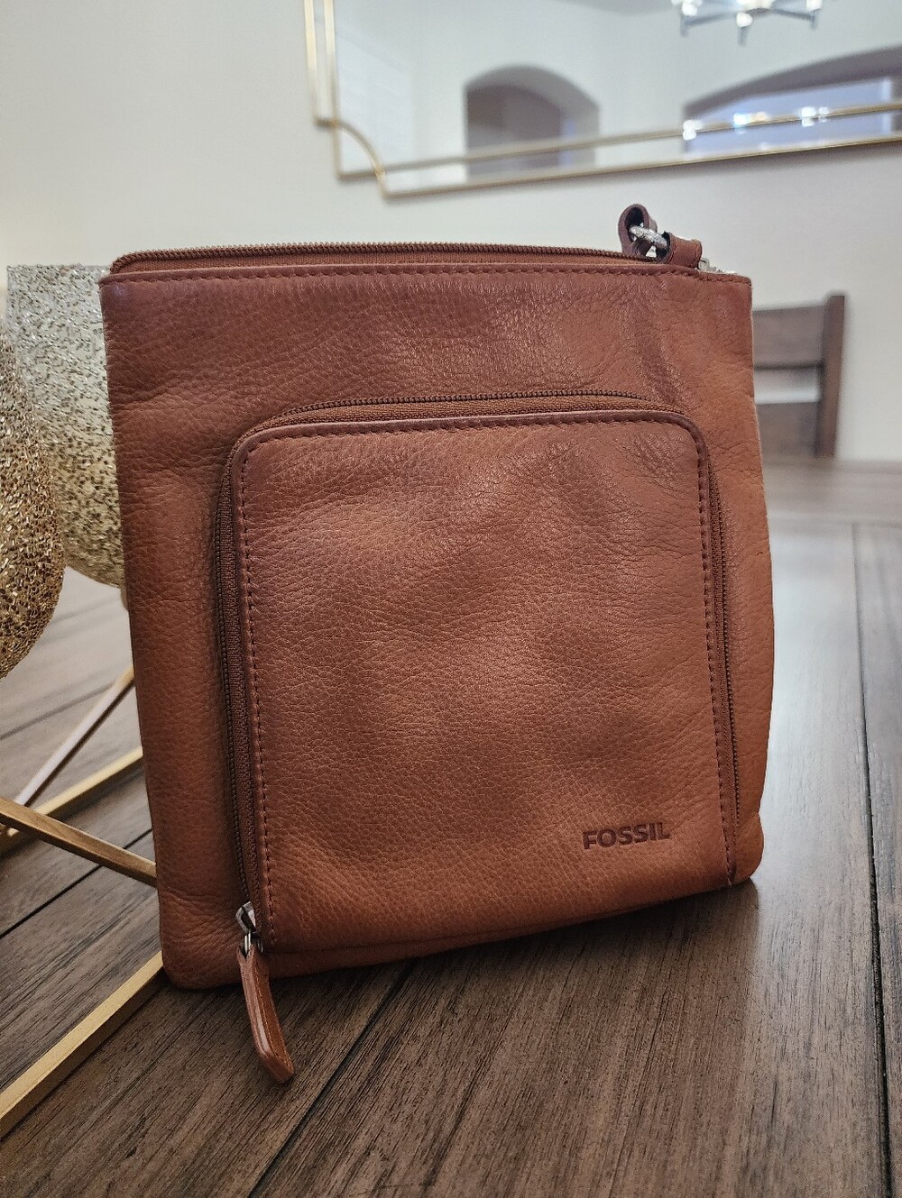 Fossil Women's Brown Leather Crossbody Bag - Picture 3 of 11